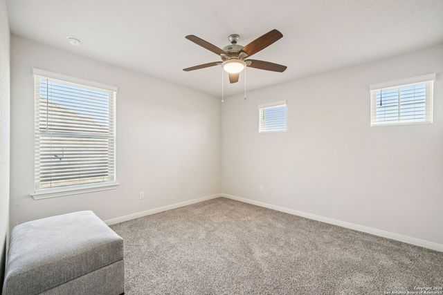 1527 Argon Way, San Antonio, TX 78245