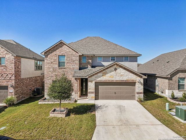 1527 Argon Way, San Antonio, TX 78245