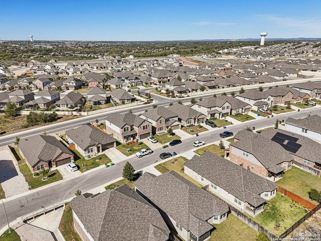 1527 Argon Way, San Antonio, TX 78245