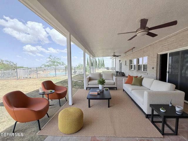 8204 BIG BEND Drive, El Paso, TX 79904