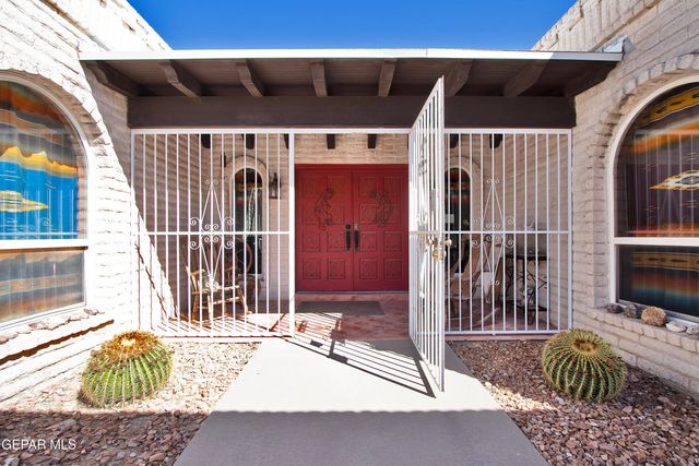 8204 BIG BEND Drive, El Paso, TX 79904