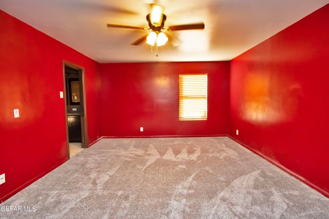 8204 BIG BEND Drive, El Paso, TX 79904