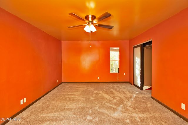 8204 BIG BEND Drive, El Paso, TX 79904