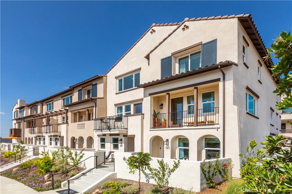 Image 1 of property listing at 111 Evergreen Lane, Claremont, CA 91711