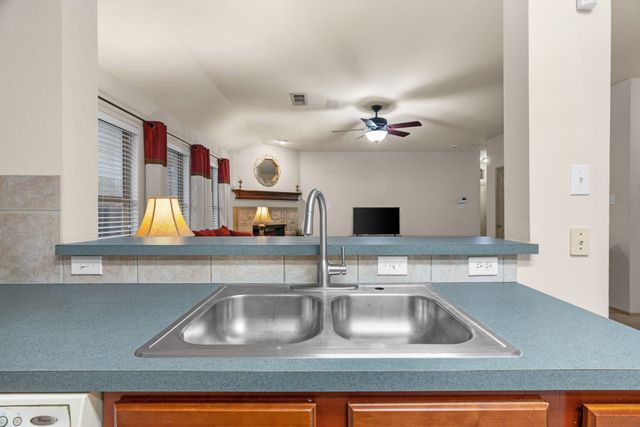 1092 Grand National Boulevard, Fort Worth, TX 76179