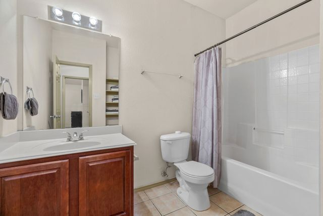 1092 Grand National Boulevard, Fort Worth, TX 76179