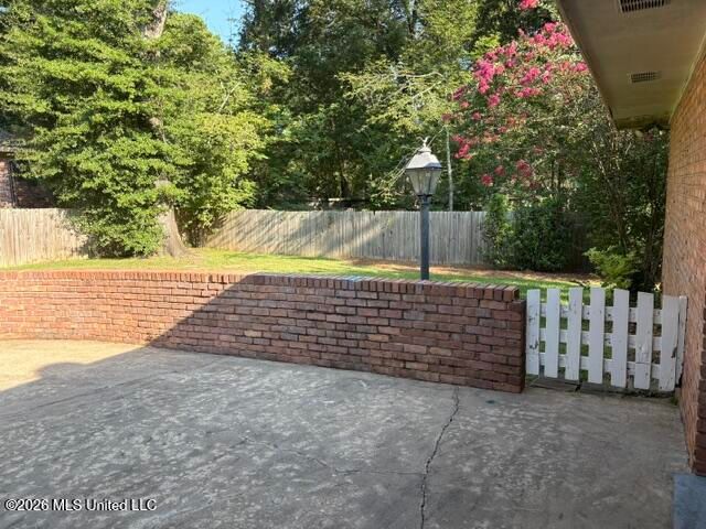5460 Saratoga Drive, Jackson, MS 39211