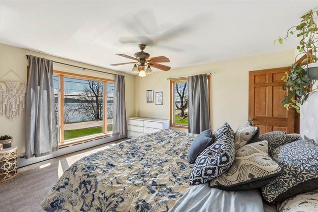 256 Hathaway Point Road, St. Albans City, VT 05478