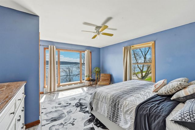 256 Hathaway Point Road, St. Albans City, VT 05478