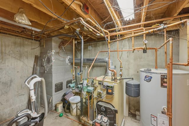 256 Hathaway Point Road, St. Albans City, VT 05478