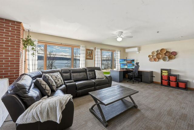256 Hathaway Point Road, St. Albans City, VT 05478