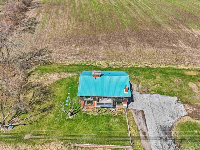 256 Hathaway Point Road, St. Albans City, VT 05478