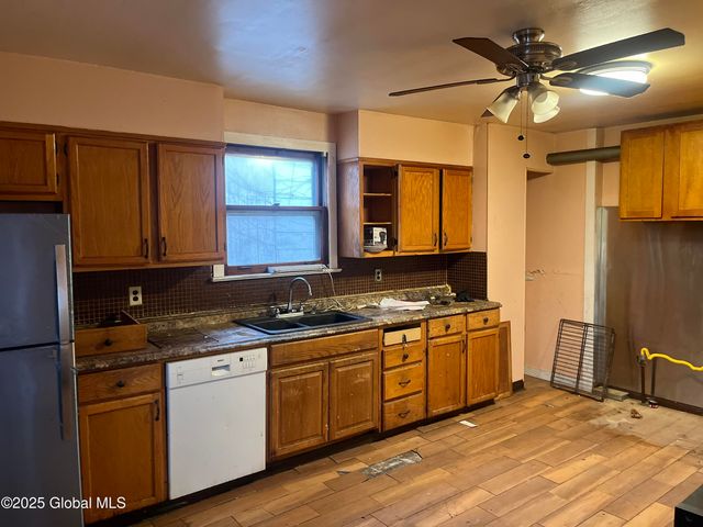 683 Park Avenue, Albany, NY 12208