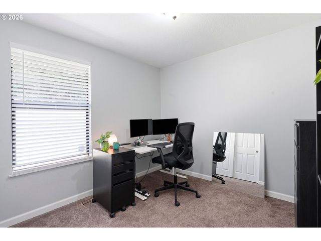 6391 Se HULL Ave, Milwaukie, OR 97267