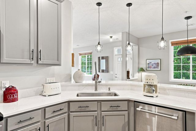 1645 Prescott Court, Chaska, MN 55318