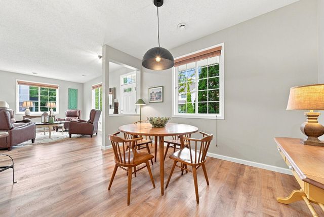 1645 Prescott Court, Chaska, MN 55318