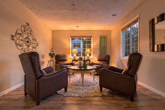 1645 Prescott Court, Chaska, MN 55318