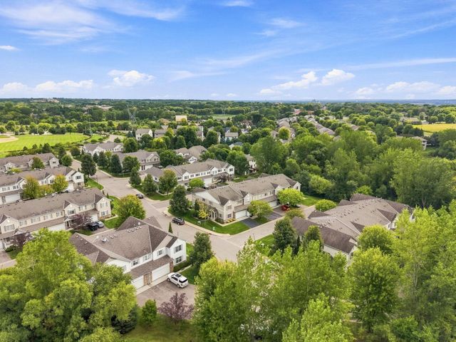 1645 Prescott Court, Chaska, MN 55318