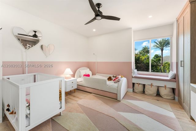 2181 N Bay Rd, Miami Beach, FL 33140