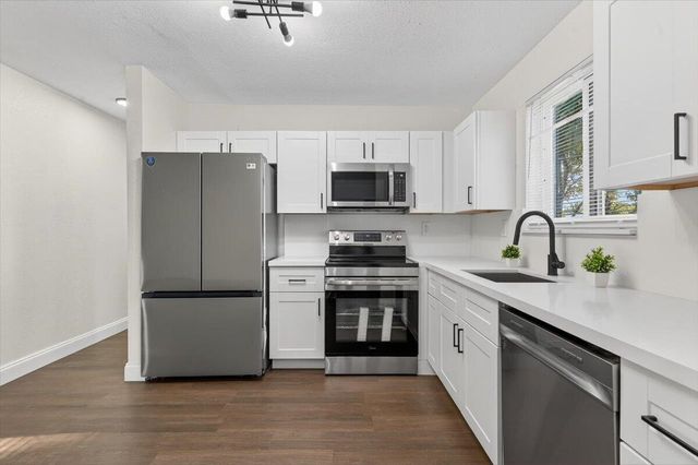 710 SW 67th Avenue, Pembroke Pines, FL 33023