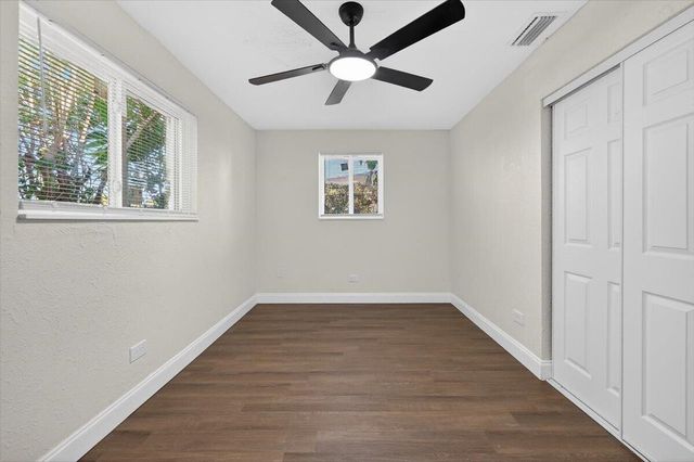 710 SW 67th Avenue, Pembroke Pines, FL 33023