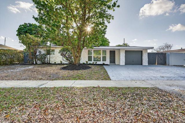 710 SW 67th Avenue, Pembroke Pines, FL 33023