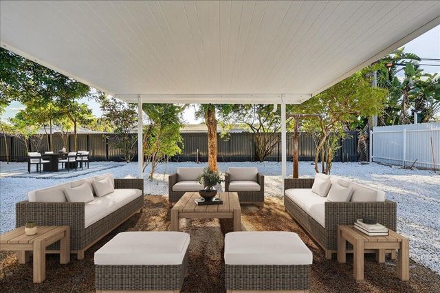 710 SW 67th Avenue, Pembroke Pines, FL 33023