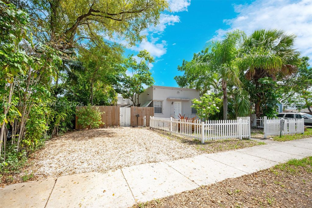1922 Mckinley St 3, Hollywood, FL 33020