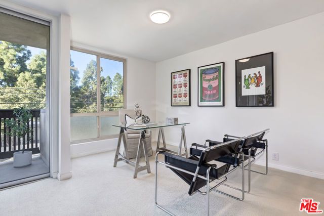 809 S Bundy Drive 214, Los Angeles, CA 90049