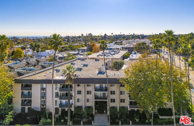 809 S Bundy Drive 214, Los Angeles, CA 90049