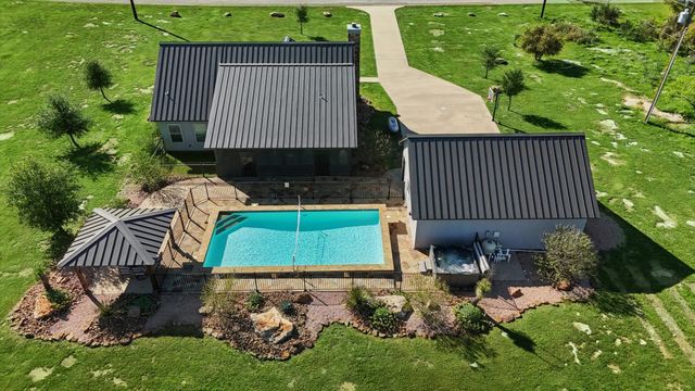 4088 Hells Gate Loop, Strawn, TX 76475