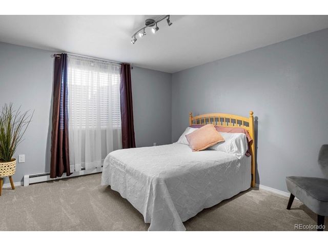 320 Columbine Rd, Palmer Lake, CO 80133