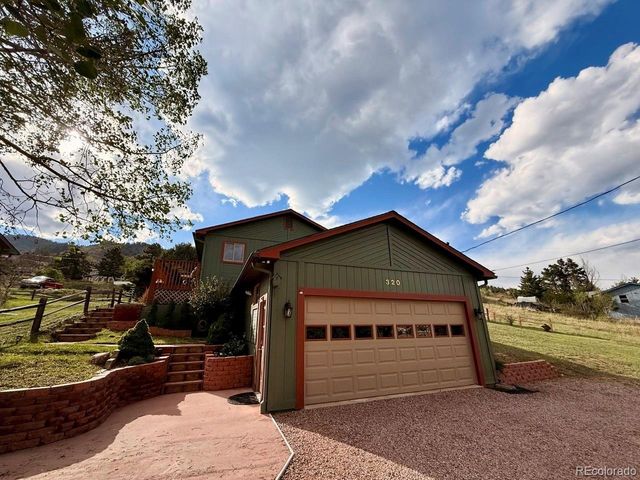 320 Columbine Rd, Palmer Lake, CO 80133