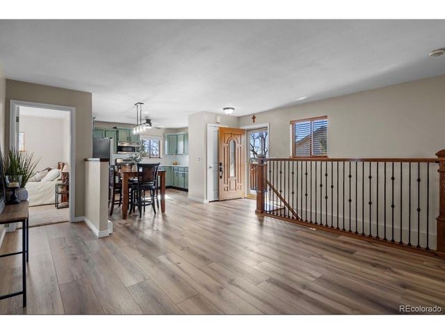 320 Columbine Rd, Palmer Lake, CO 80133