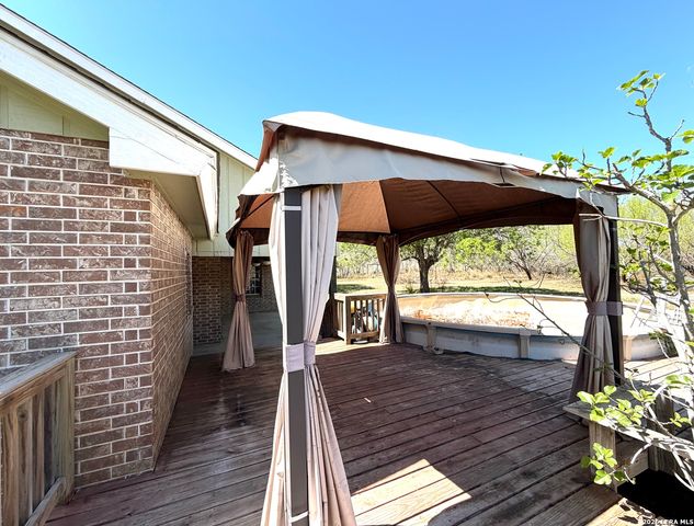 10565 Briggs, Atascosa, TX 78002