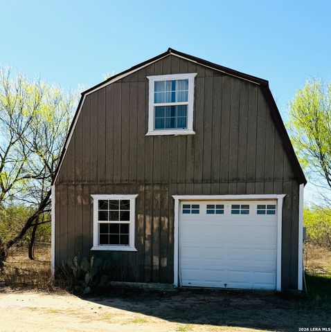 10565 Briggs, Atascosa, TX 78002