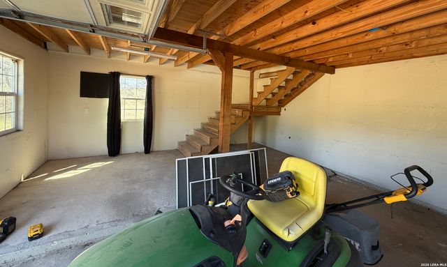 10565 Briggs, Atascosa, TX 78002