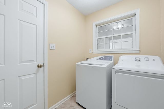 2020 Mystic Bay Court, Indianapolis, IN 46240