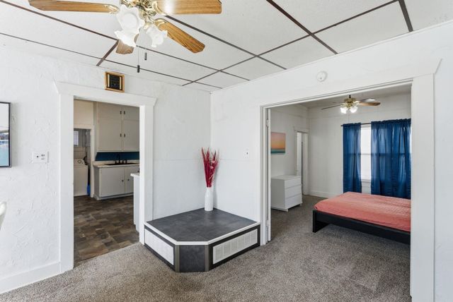 303 N Meridian Ave., Wichita, KS 67203