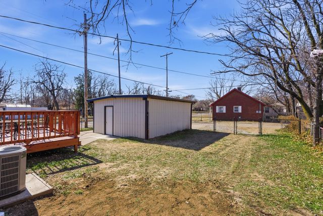 303 N Meridian Ave., Wichita, KS 67203