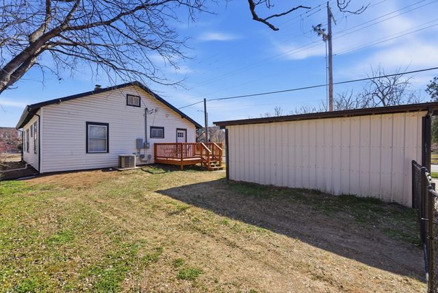 303 N Meridian Ave., Wichita, KS 67203
