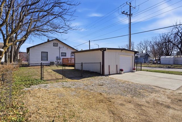 303 N Meridian Ave., Wichita, KS 67203