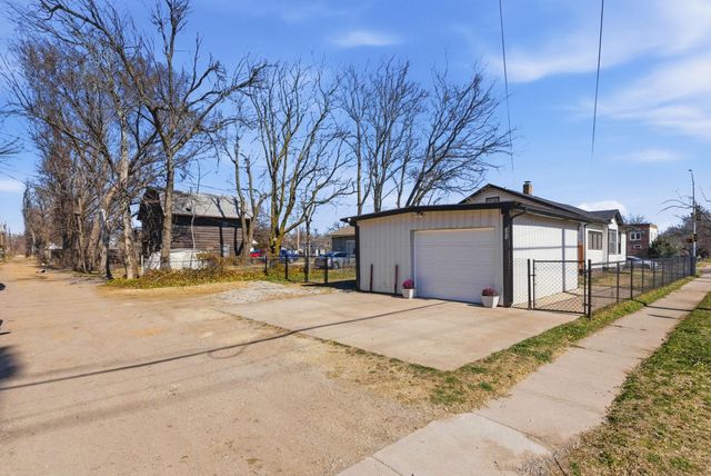 303 N Meridian Ave., Wichita, KS 67203