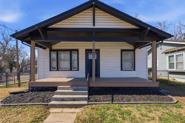 303 N Meridian Ave., Wichita, KS 67203