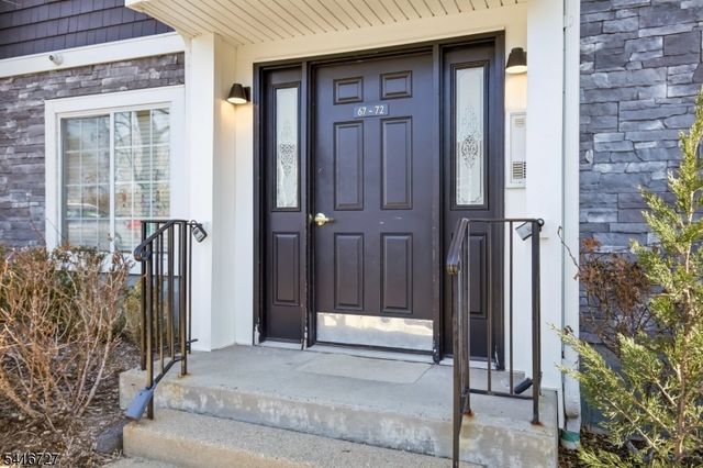 71 Village Dr, Morris Twp., NJ 07960