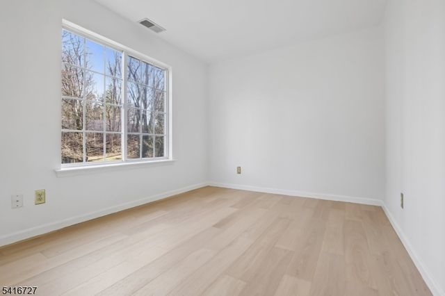 71 Village Dr, Morris Twp., NJ 07960