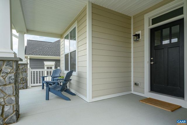 3526 THICKET RUN PL, Charlottesville, VA 22911