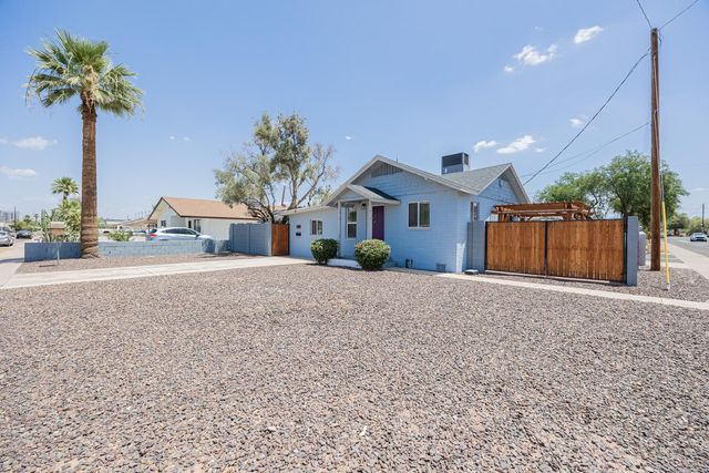 2301 N 11th Street, Phoenix, AZ 85006