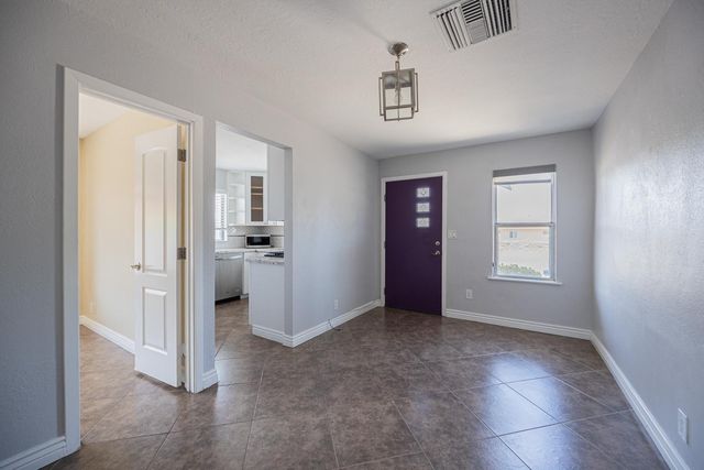 2301 N 11th Street, Phoenix, AZ 85006