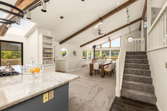 13738 Sun Forest Dr, Penn Valley, CA 95946